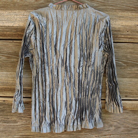 'Agora' silver metallic crinkled rhinestone button down long sleeve top - Picture 4 of 6